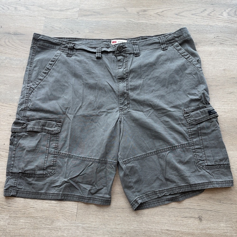 Wrangler Men's Cargo Shorts - Gray Size 46 Workwear